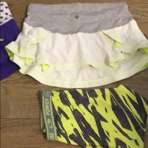 Hold for ccherie lululemon skirt 4